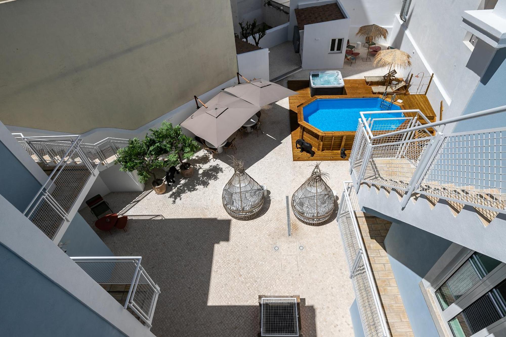 Dona Simone Boutique Suites & Studios - By @ Rita'S Place ファロ エクステリア 写真