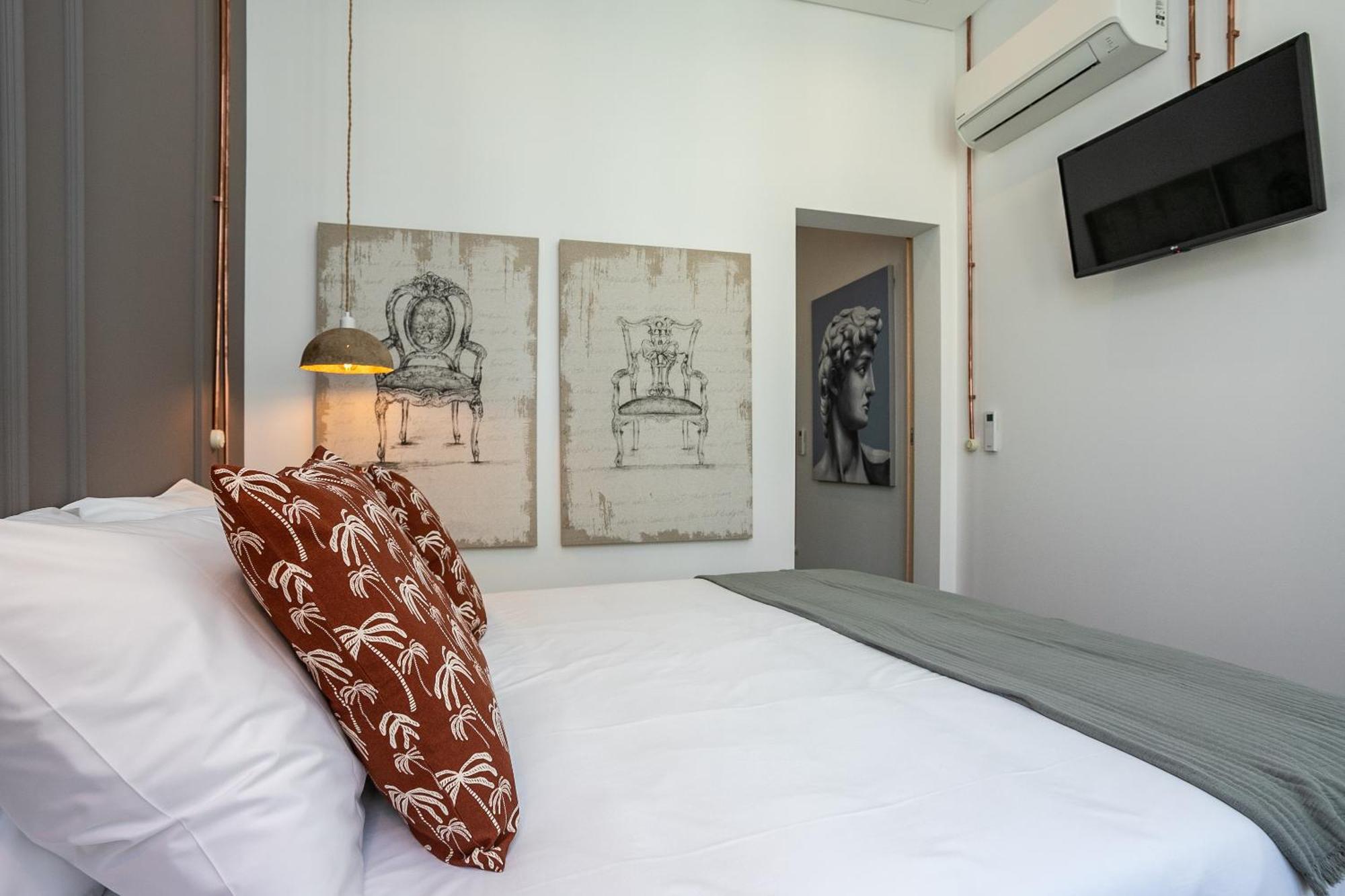 Dona Simone Boutique Suites & Studios - By @ Rita'S Place ファロ エクステリア 写真