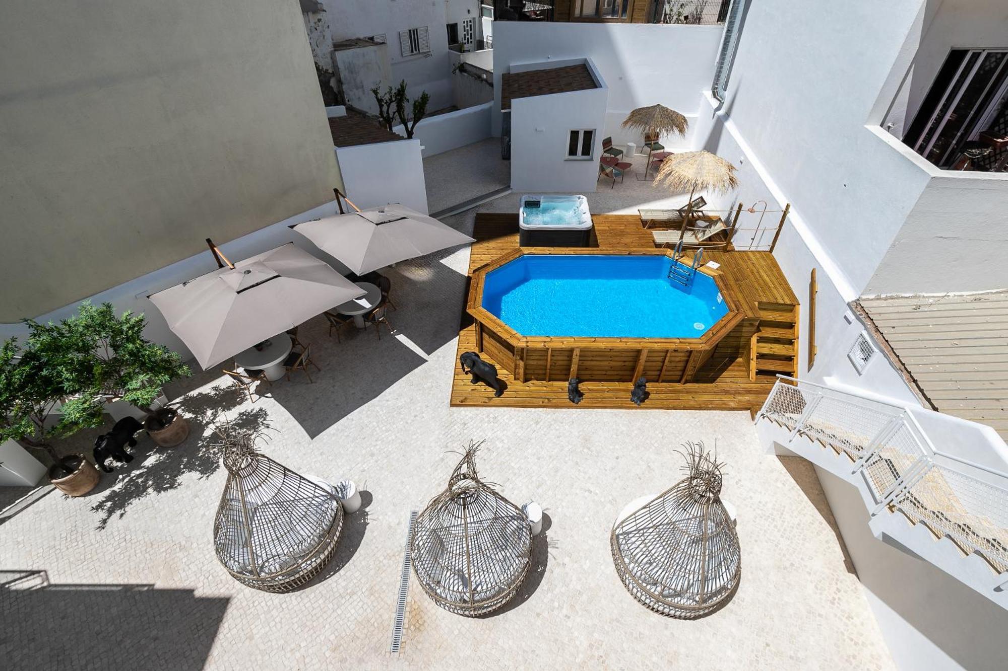 Dona Simone Boutique Suites & Studios - By @ Rita'S Place ファロ エクステリア 写真
