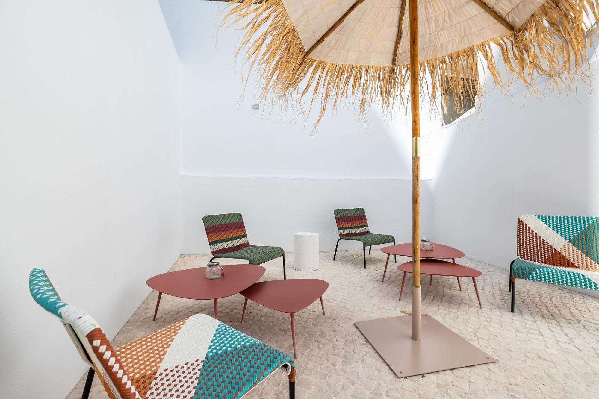 Dona Simone Boutique Suites & Studios - By @ Rita'S Place ファロ エクステリア 写真